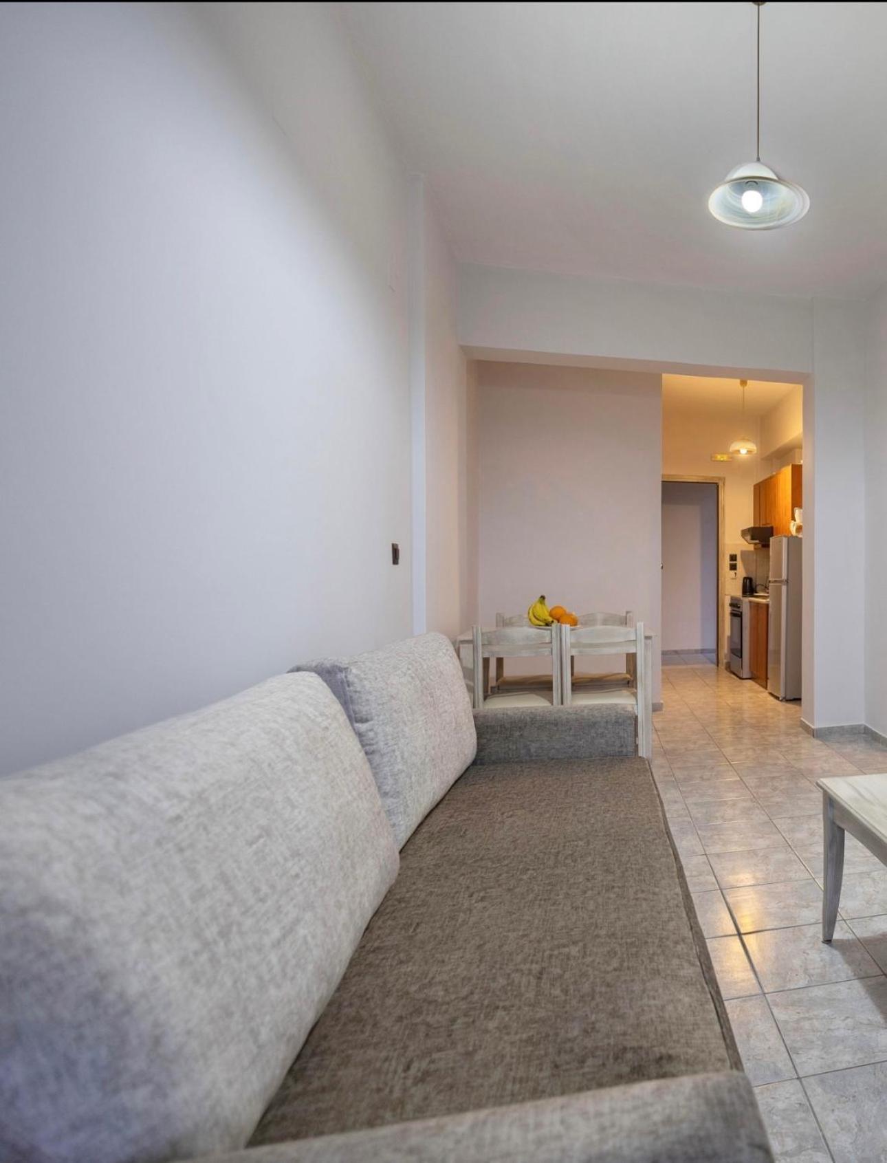 Santa Marina Apartments Родакинон Екстериор снимка